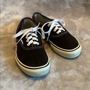 Black & White Vans